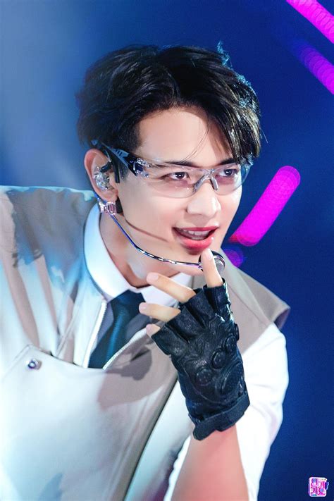 r/shinee